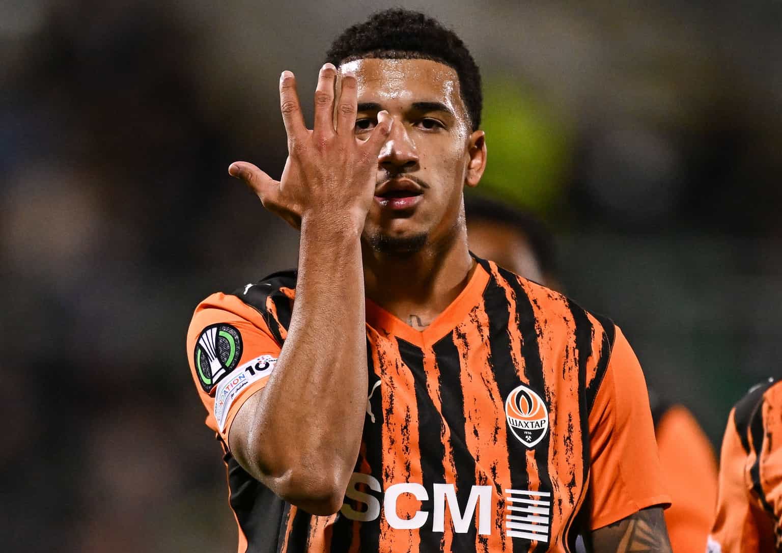 Manchester United and Arsenal target Shakhtar Donetsk striker as asking price revealed