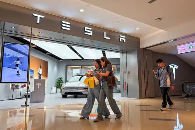 Nearly three million Teslas recalled over hidden door handles