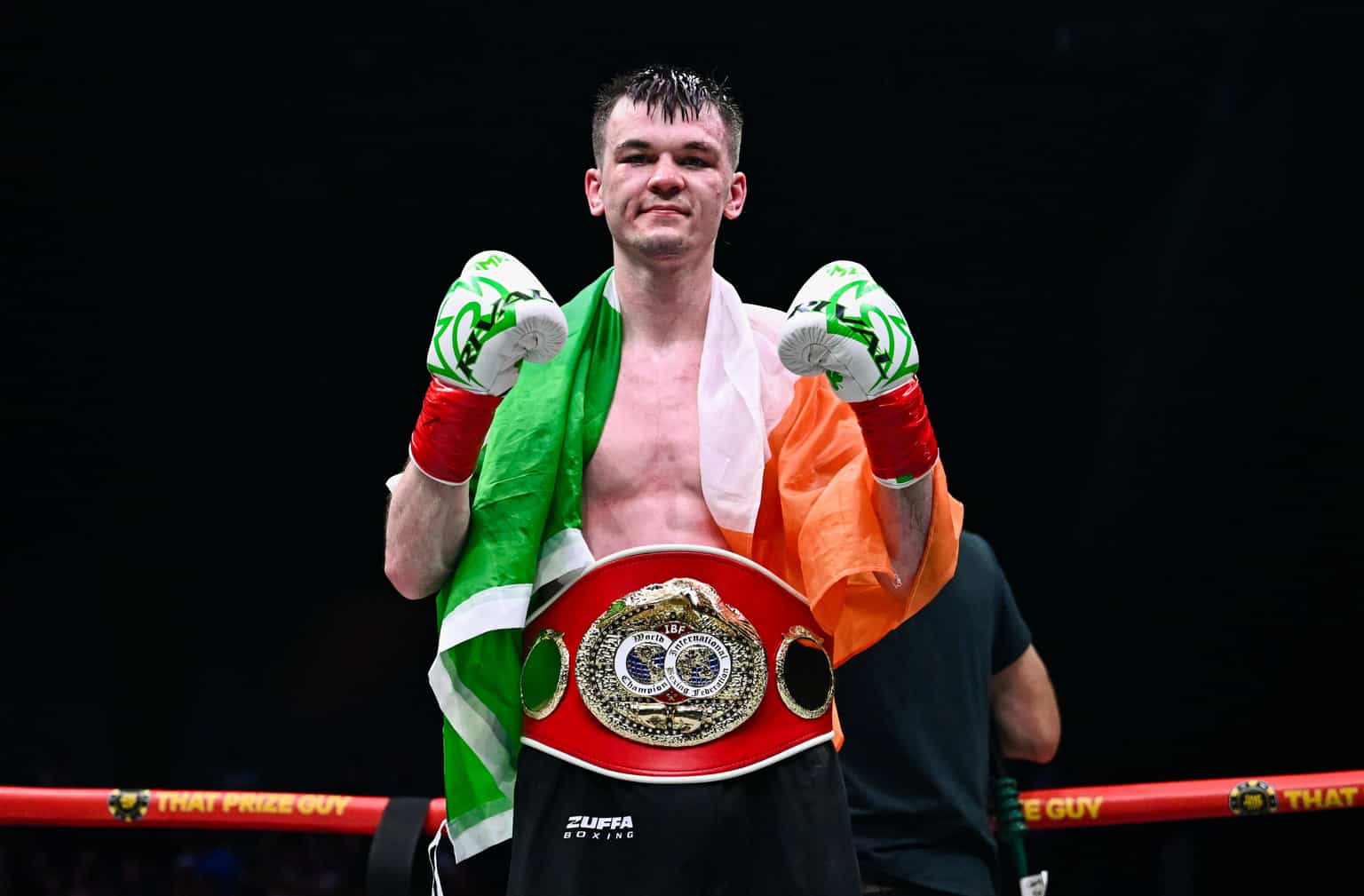 McKenna claims IBF middleweight title on Dublin debut