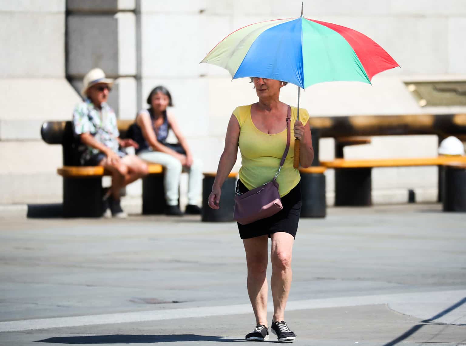 Why does it still feel so warm in the UK as temperatures peak around 25C?