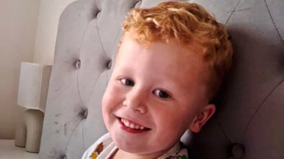 Urgent Suffolk search: Police appeal to residents to check outbuildings for missing toddler Noah