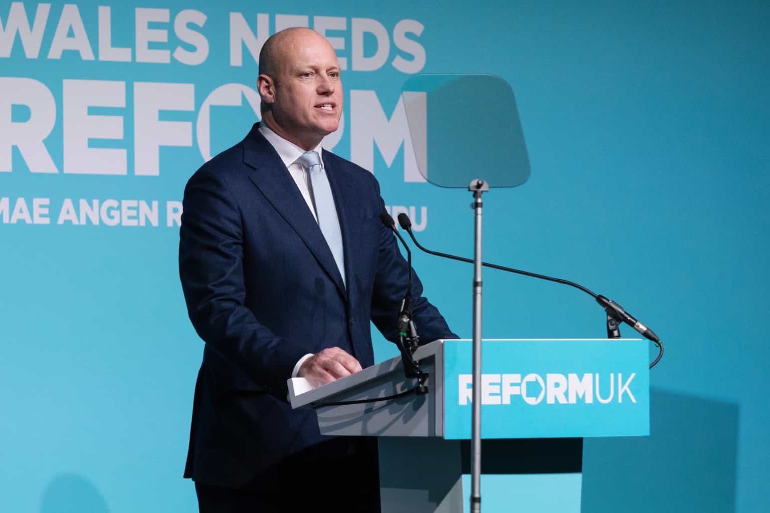 Reform Wales lost its leader and a Senedd member within five minutes