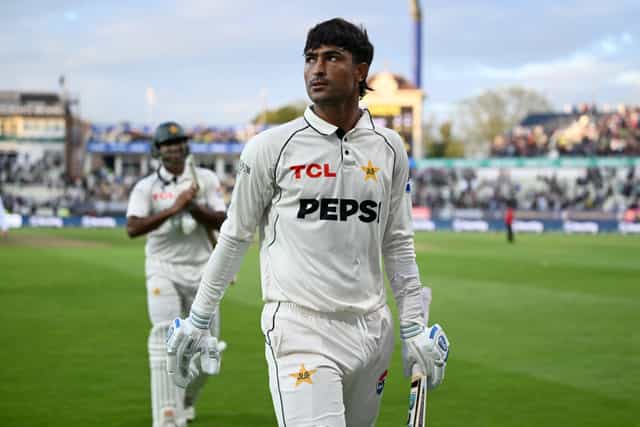 England Pakistan ends in a 3-0 sweep after England were two down in the first over