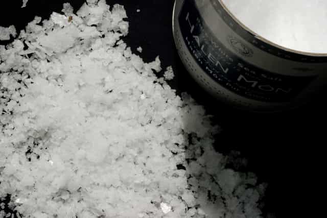 UK households urged to place bowls of salt by windowsills as we enter Autumn