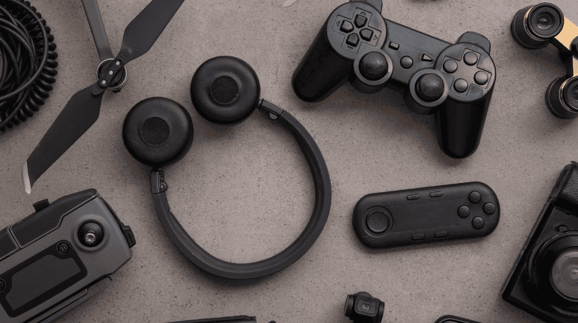 Thousands rush to buy retro gaming console on sale for under £30
