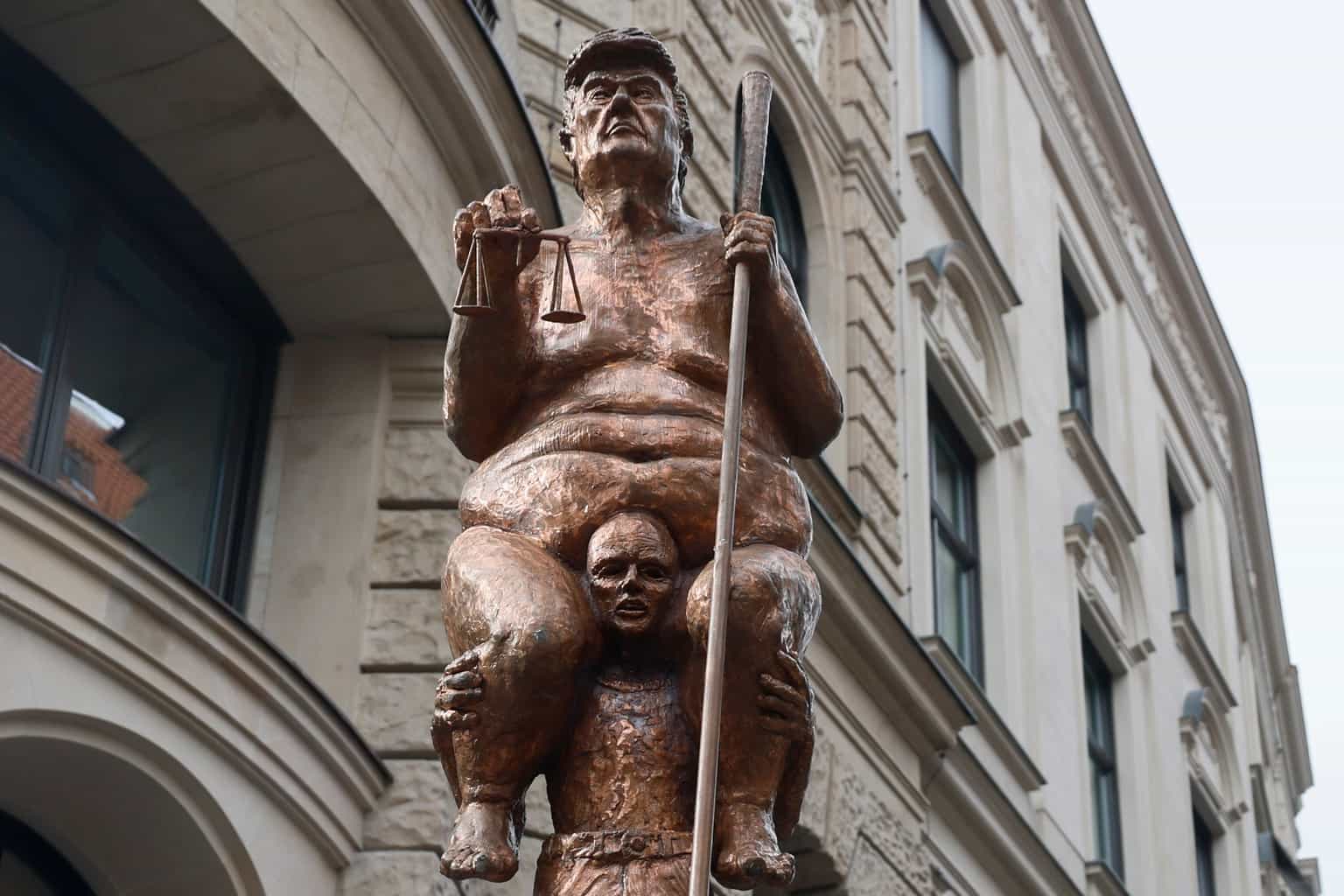 Golden and naked: Trump statue displayed at European Parliament