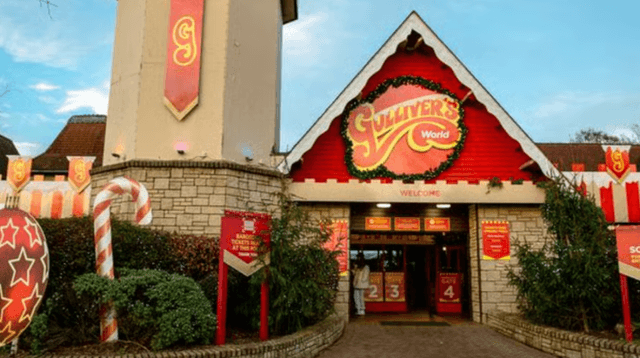 Parents are rushing to buy this festive family stay at Gulliver’s with 49% off