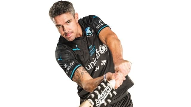 Kevin Pietersen joins Soccer Aid World XI Kevin Pietersen joins Soccer Aid World XI
