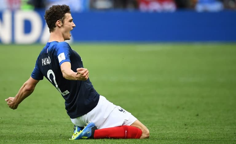 Benjamin Pavard on the brink of signing contract with Bayern Munich Benjamin Pavard on the brink of signing contract with Bayern Munich