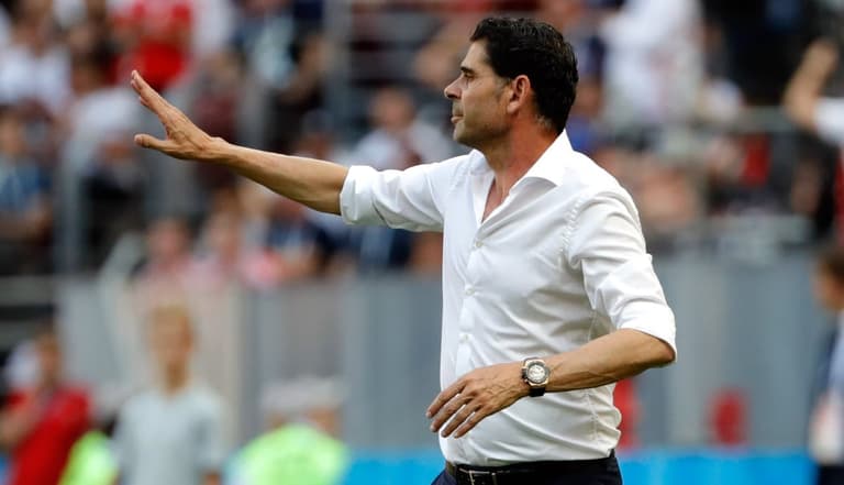 Fernando Hierro steps down as Spain manager after four games in charge Fernando Hierro steps down as Spain manager after four games in charge