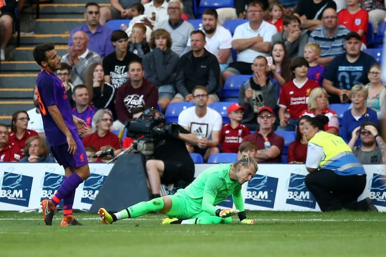Loris Karius sends powerful message to haters in social media post Loris Karius sends powerful message to haters in social media post