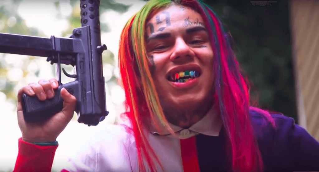 6ix9ine hospitalized after reportedly being pistol-whipped, kidnapped and robbed
