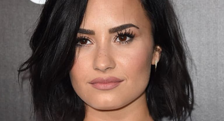 Demi Lovato hospitalised after ‘overdosing on heroin’ Demi Lovato hospitalised after ‘overdosing on heroin’