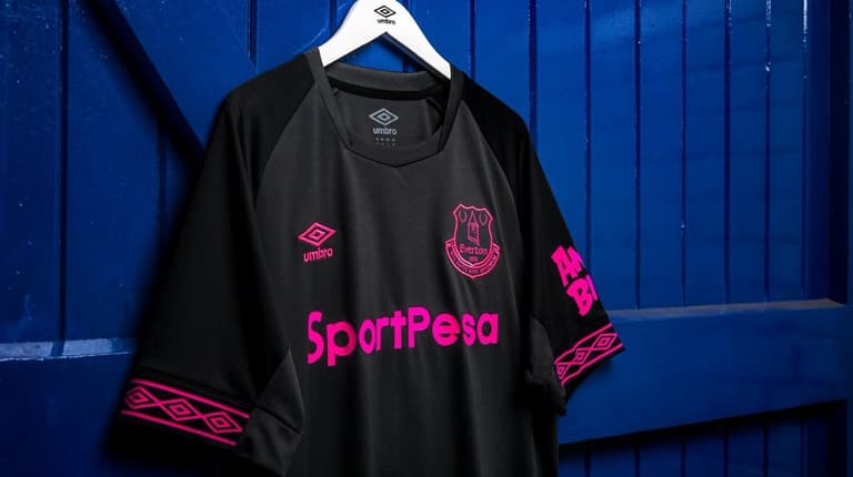 Everton make history with launch for new away kit Everton make history with launch for new away kit