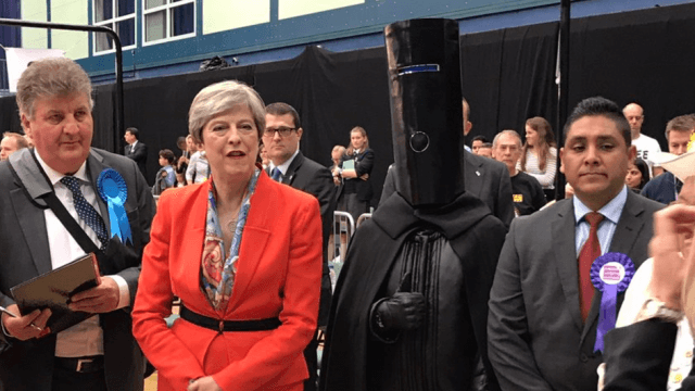 Lord Buckethead to stand against Nigel Farage in European elections