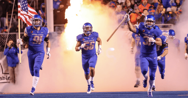 College football players get through a ridiculous amount of food each day College football players get through a ridiculous amount of food each day