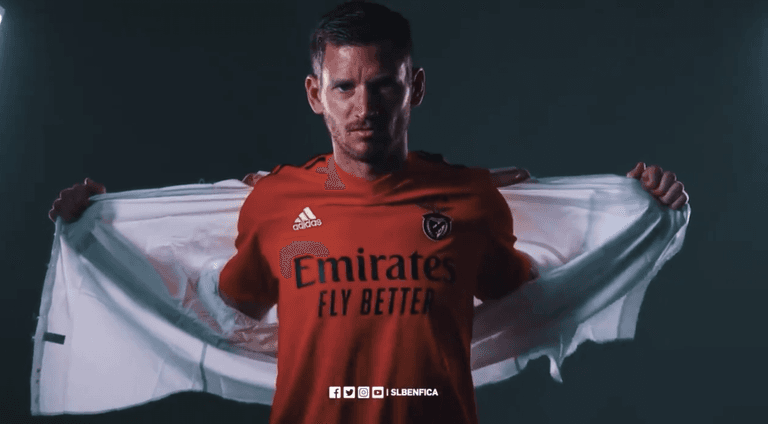 Jan Vertonghen joins Benfica on free transfer after leaving Tottenham Jan Vertonghen joins Benfica on free transfer after leaving Tottenham