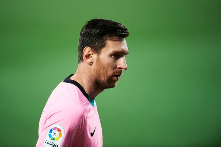 Lionel Messi told “you know where the door is” after questioning manager Lionel Messi told “you know where the door is” after questioning manager