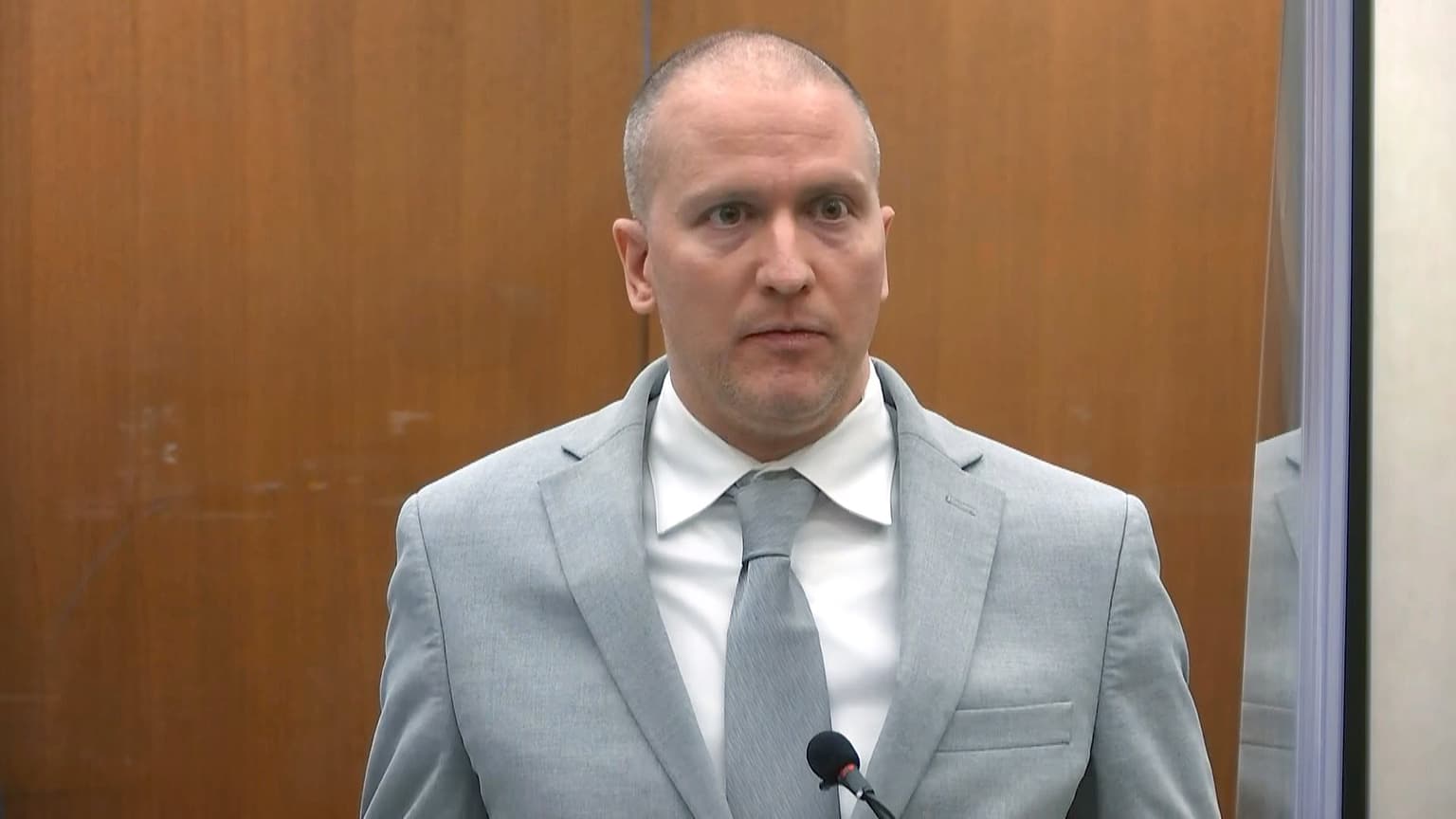 Derek Chauvin makes cryptic statement to Floyd family ahead of sentencing