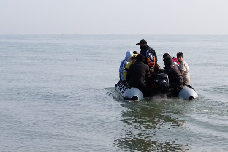 New record as more than 430 migrants cross Channel in one day New record as more than 430 migrants cross Channel in one day