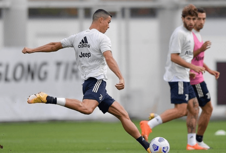 Cristiano Ronaldo takes crown as highest paid Instagram star Cristiano Ronaldo takes crown as highest paid Instagram star
