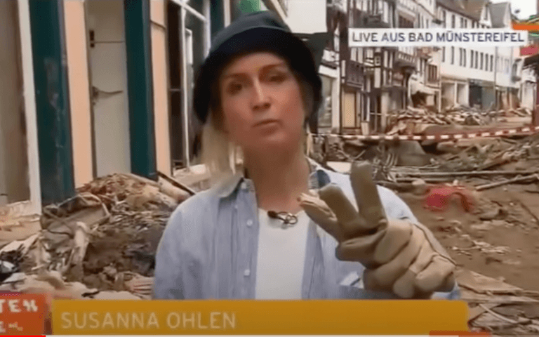 Reporter suspended after being filmed ‘muddying herself to fake helping flood clean up’ Reporter suspended after being filmed ‘muddying herself to fake helping flood clean up’
