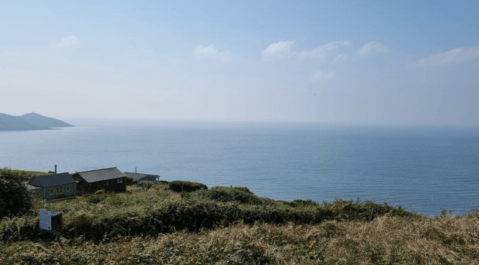 Missing divers presumed dead after exploring shipwreck in Cornwall