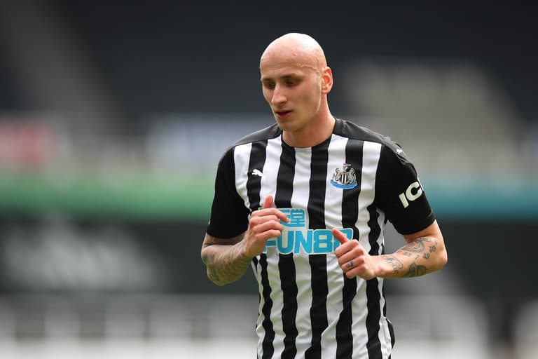 Jonjo Shelvey becomes first Newcastle player to speak on “exciting” Saudi takeover