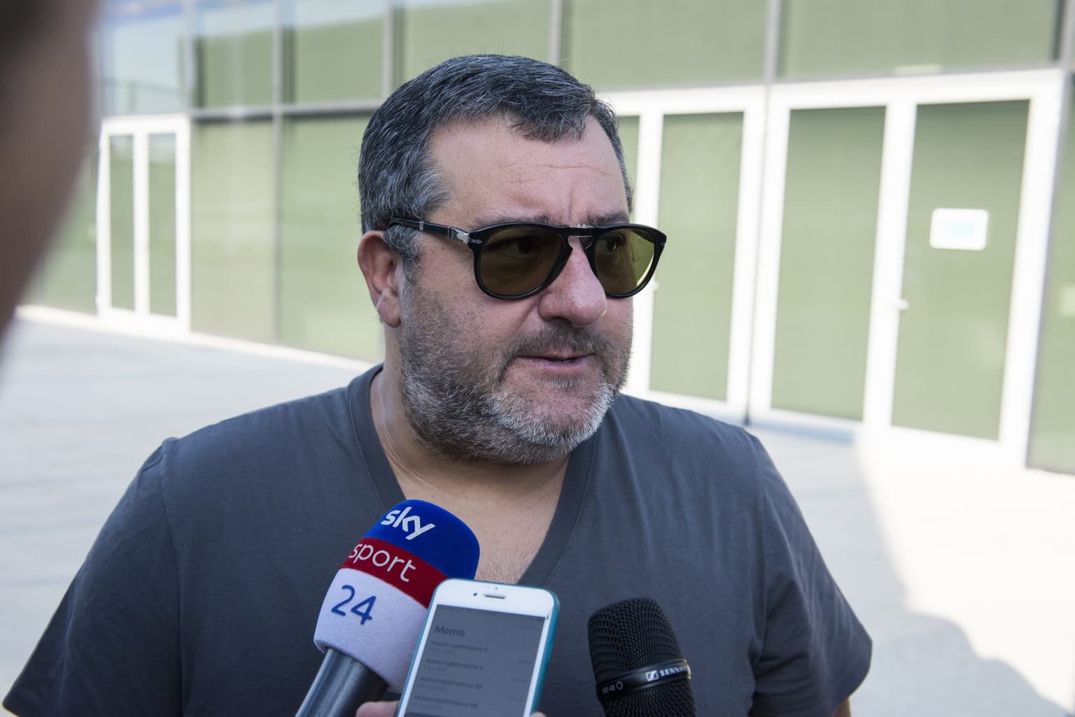 FIFA to ban agents representing player and club in same deal