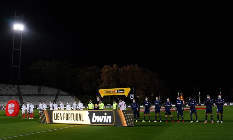 Belenenses to take legal action after being made to play with nine players Belenenses to take legal action after being made to play with nine players
