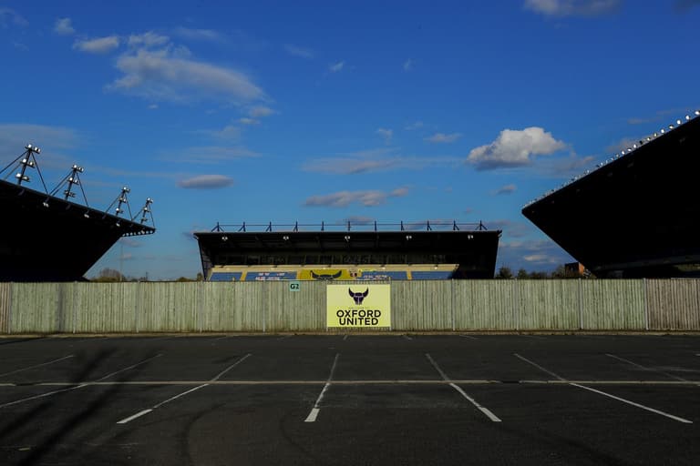 Oxford United call up women’s team midfielder due to injury crisis Oxford United call up women’s team midfielder due to injury crisis