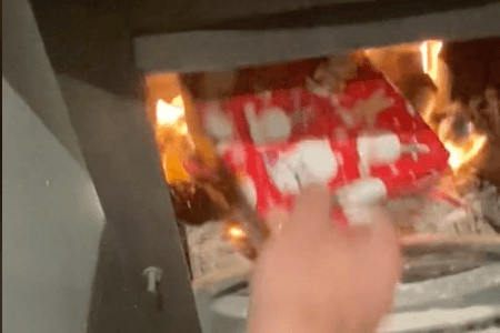 Outrage over dad’s method for making sure kids behave during Christmas