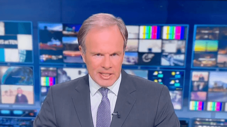 ITV News’ intro to Downing Street Christmas party clip is absolutely brutal ITV News’ intro to Downing Street Christmas party clip is absolutely brutal