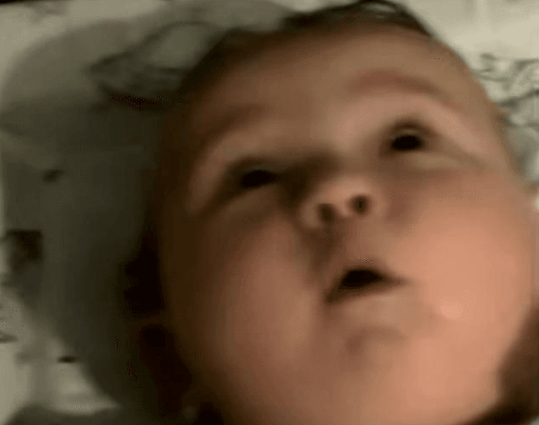 Mum records baby saying ‘alright bruv’ as his first words Mum records baby saying ‘alright bruv’ as his first words