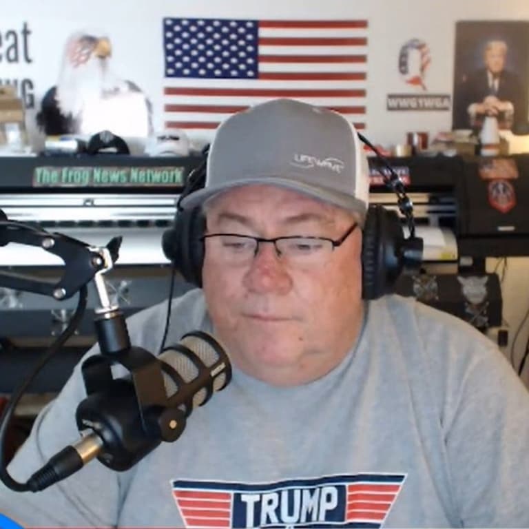 Anti-vax podcaster who caught Covid at conspiracy conference dies Anti-vax podcaster who caught Covid at conspiracy conference dies