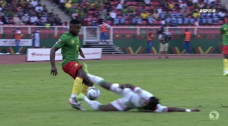 Burkina Faso defender escapes certain red card 38 seconds into first AFCON match Burkina Faso defender escapes certain red card 38 seconds into first AFCON match
