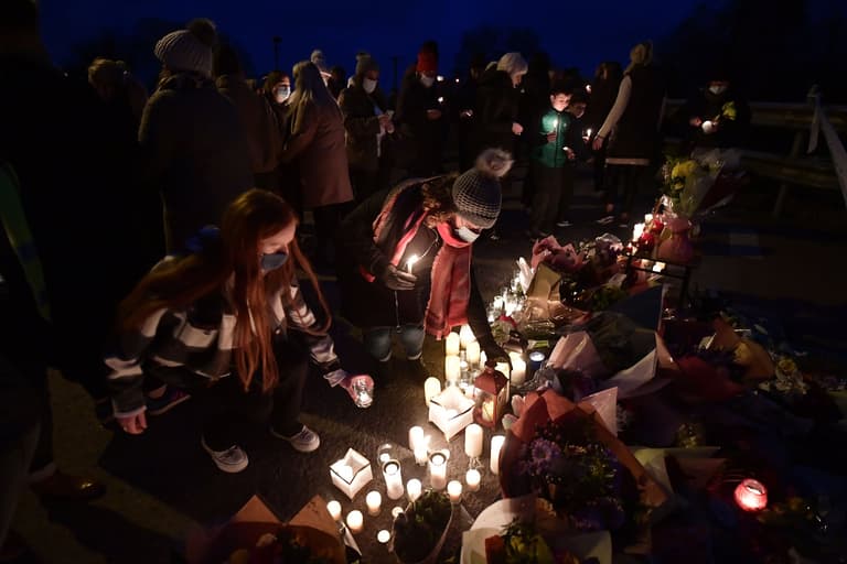 Police making ‘significant progress’ in Ashling Murphy murder as vigils held across Ireland Police making ‘significant progress’ in Ashling Murphy murder as vigils held across Ireland