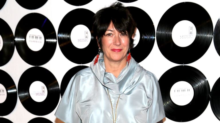 Ghislaine Maxwell ‘placed on suicide watch’ as she awaits sentencing Ghislaine Maxwell ‘placed on suicide watch’ as she awaits sentencing
