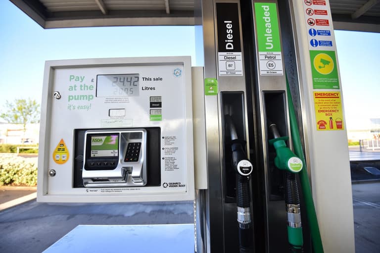 Motorists fuming after supermarkets introduces £99 ‘pay at pump’ rule Motorists fuming after supermarkets introduces £99 ‘pay at pump’ rule