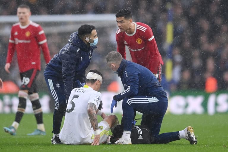 PFA claim concussion rules are not ‘prioritising player safety’ PFA claim concussion rules are not ‘prioritising player safety’