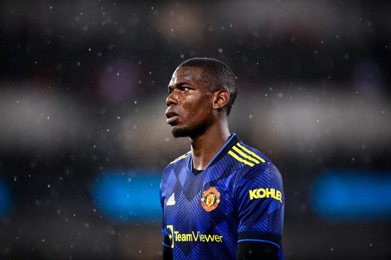 Peter Schmeichel bizarrely tears into Paul Pogba After Man Utd draw Peter Schmeichel bizarrely tears into Paul Pogba After Man Utd draw