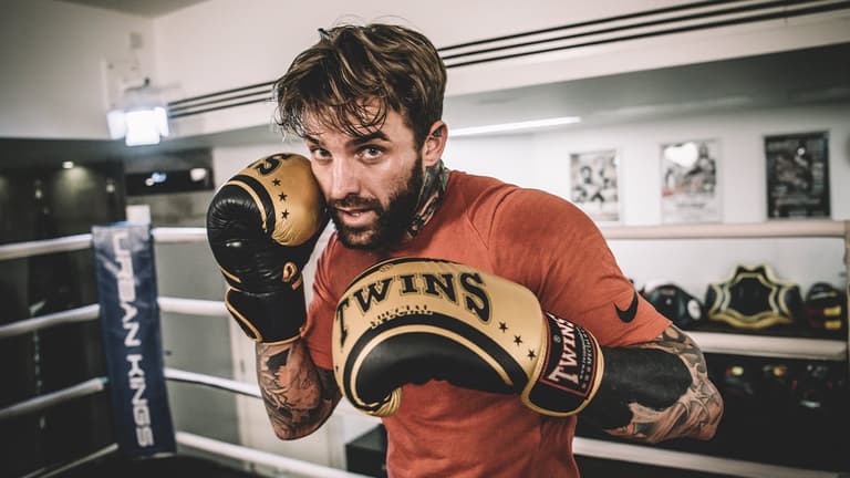 Geordie Shore star signs pro boxing deal to fight on Sky Sports Geordie Shore star signs pro boxing deal to fight on Sky Sports