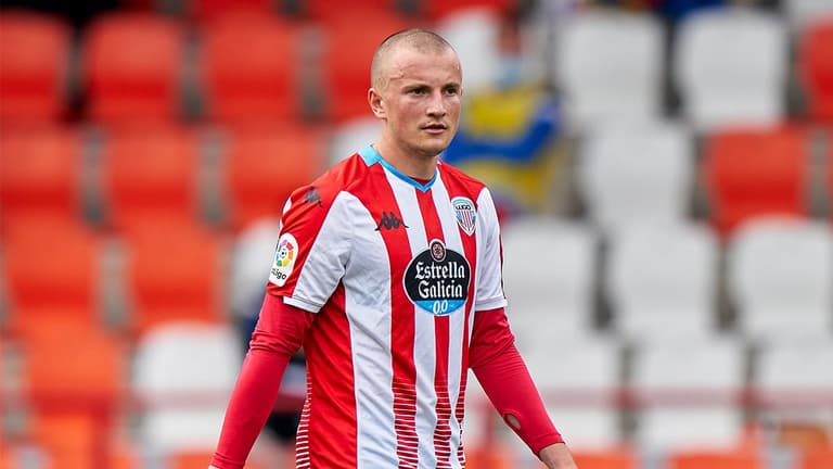 Ukrainian footballer vows to pause career to go to war against Russia Ukrainian footballer vows to pause career to go to war against Russia