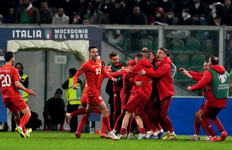 North Macedonia PM promises €500,000 bonus if they beat Portugal North Macedonia PM promises €500,000 bonus if they beat Portugal