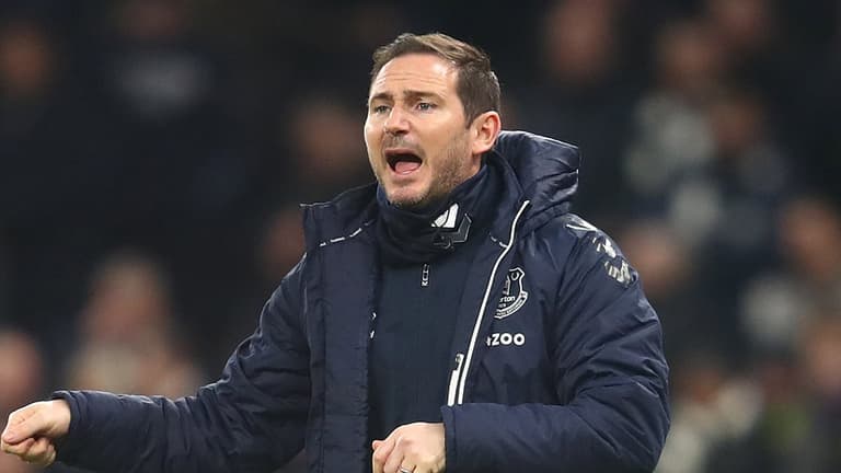 Everton fans calls for Lampard to be sacked and replaced by Steve Bruce Everton fans calls for Lampard to be sacked and replaced by Steve Bruce