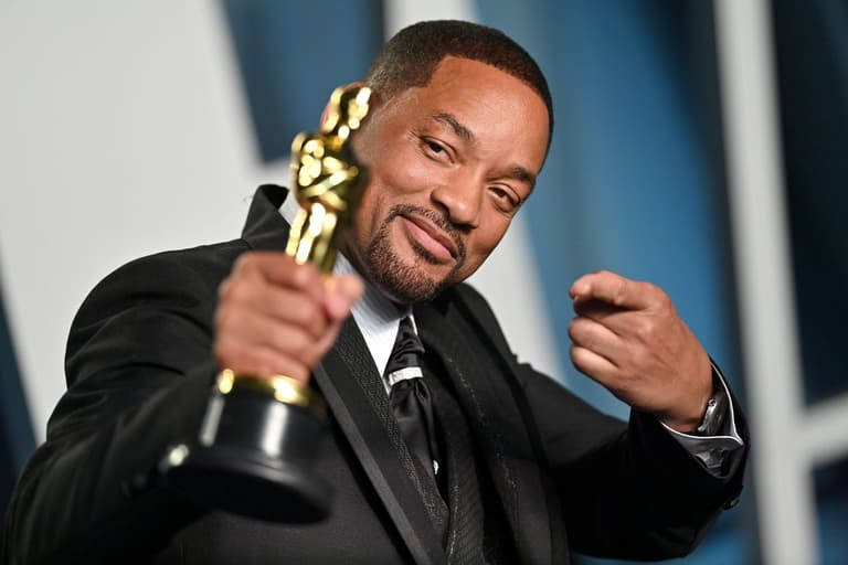 Will Smith could lose Oscar within hours as Academy ‘split’ over Chris Rock slap Will Smith could lose Oscar within hours as Academy ‘split’ over Chris Rock slap