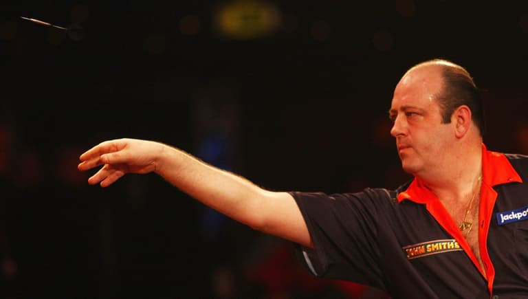 Former darts world champion Ted Hankey pleads guilty to sexual assault charge Former darts world champion Ted Hankey pleads guilty to sexual assault charge