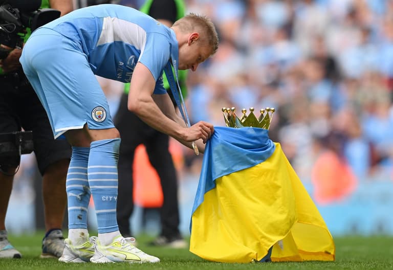 Oleksandr Zinchenko gives emotional interview after Man City title win Oleksandr Zinchenko gives emotional interview after Man City title win