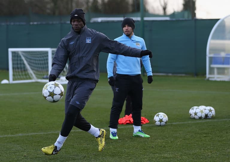Mario Balotelli recalls being shocked by Agüero’s first training session at Man City Mario Balotelli recalls being shocked by Agüero’s first training session at Man City