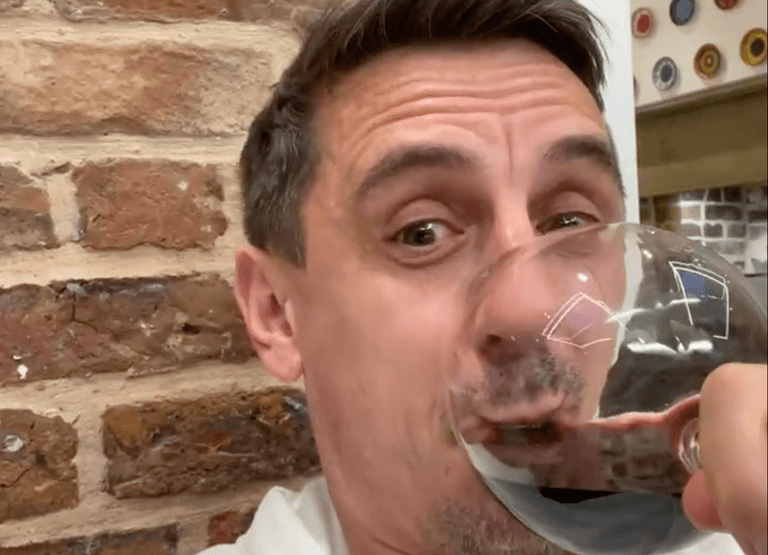 Liverpool fans mock Gary Neville for premature celebration of Villarreal goals Liverpool fans mock Gary Neville for premature celebration of Villarreal goals